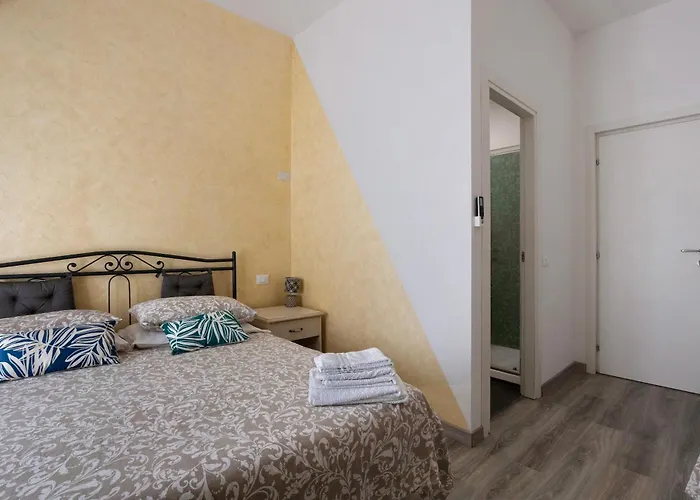 Perla Del Golfo Gæstehus