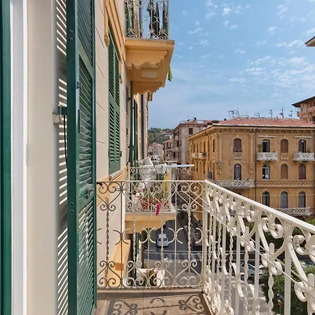 Perla Del Golfo 라스페치아