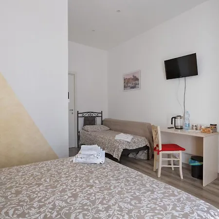 Perla Del Golfo Гостевой дом