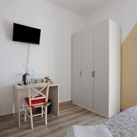 Casa de hóspedes Perla Del Golfo 3*